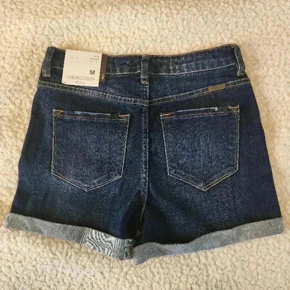 NWT KanCan Dark Blue Denim Shorts, M - Picture 2 of 7